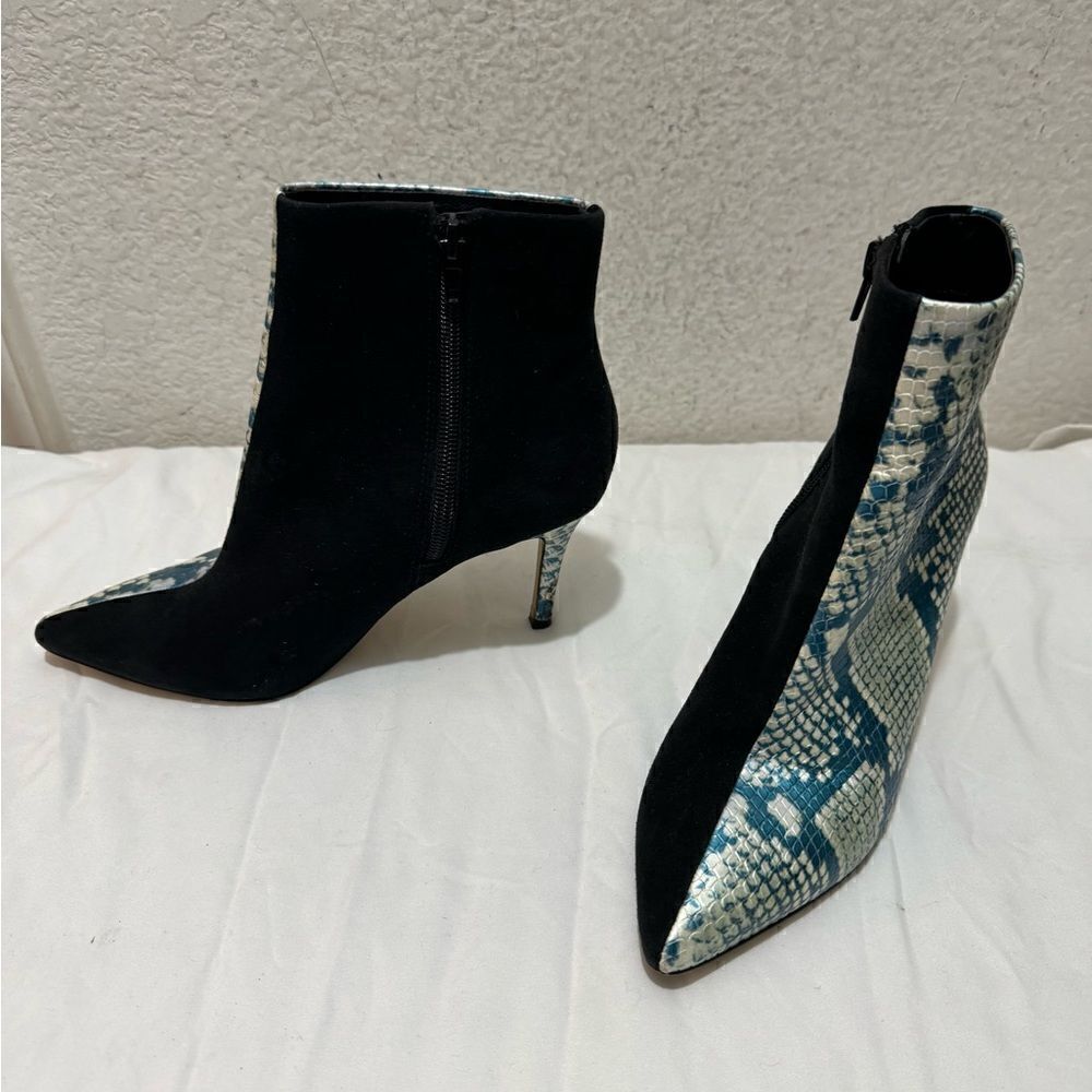 Something Navy Snake Printed Boots size 6 - Picture 4 of 9
